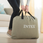 INTEX Надувная кровать “Velur Comfort-Plush” 137x191x33 см встр.нас. 220В, до 272 кг — изображение 3
