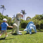 INTEX Надувной Тираннозавр и Стегозавр — изображение 7