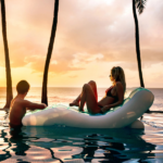 INTEX Надувной шезлонг для плавания "Всплеск" 191х99 см с подстаканником, до 100кг — изображение 4