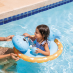 INTEX Детский надувной круг с вырезами для ног 91х58 см, до 23 кг, 3-4 лет, 4 модели — изображение 12