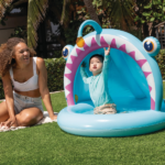 Piscină gonflabilă pentru bebeluși "Peștele Pescar", 127 x 102 x 86 cm, 45l, 1-3 ani - imagine 2