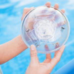 Bestway Плавающая подсветка на батарейках, 14см — изображение 3